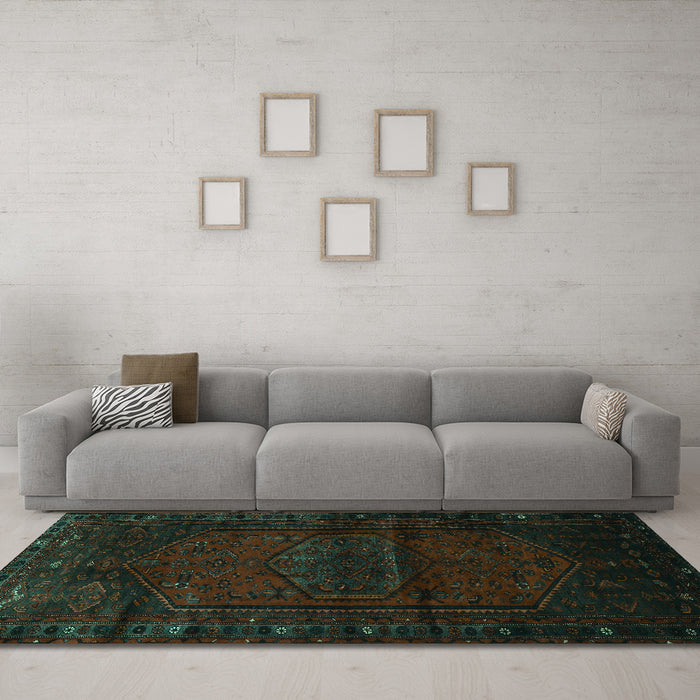 Machine Washable Persian Turquoise Traditional Area Rugs in a Living Room,, wshtr3121turq