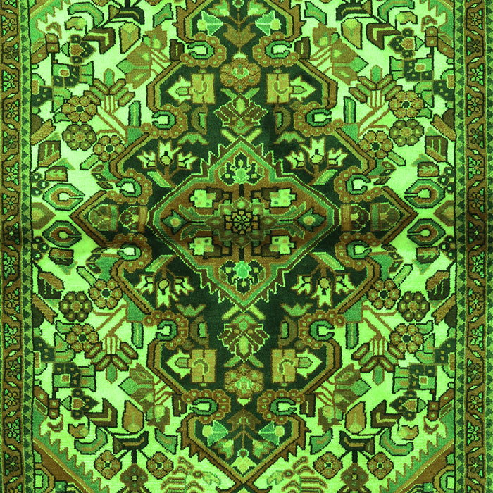 Serging Thickness of Machine Washable Persian Green Traditional Area Rugs, wshtr3122grn