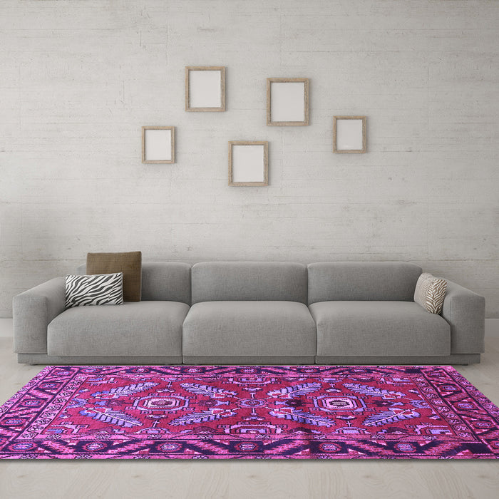 Machine Washable Persian Purple Traditional Area Rugs in a Living Room, wshtr312pur