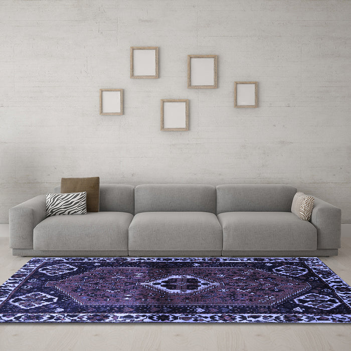 Machine Washable Persian Blue Traditional Rug in a Living Room, wshtr3131blu