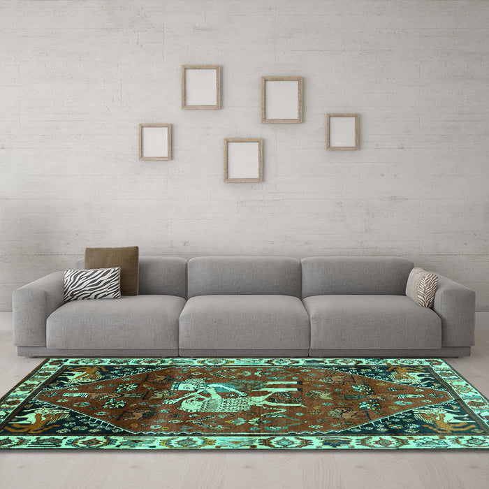 Machine Washable Animal Turquoise Traditional Area Rugs in a Living Room,, wshtr3138turq