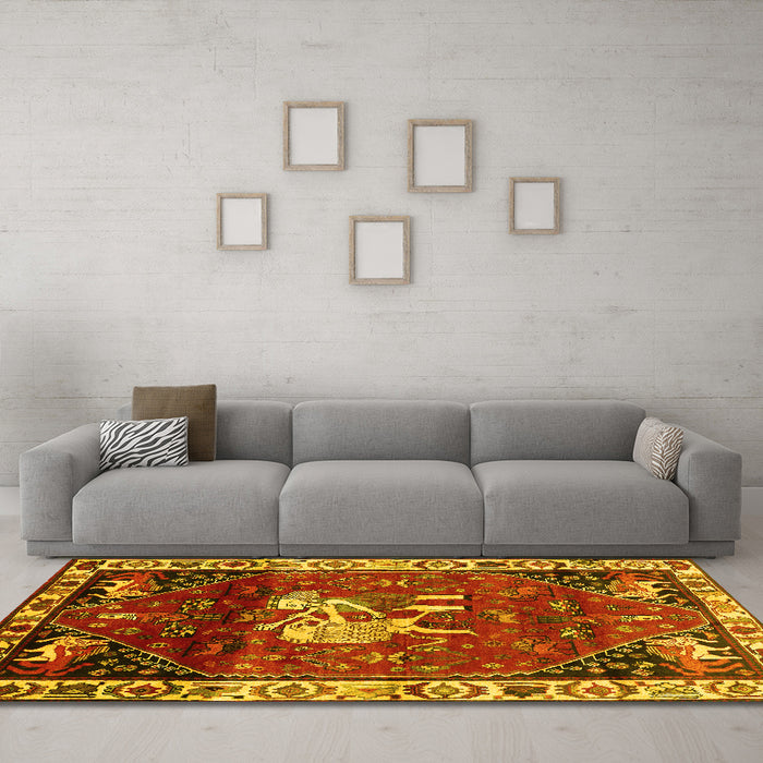 Machine Washable Animal Yellow Traditional Rug in a Living Room, wshtr3138yw