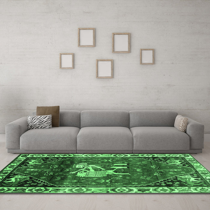 Machine Washable Animal Emerald Green Traditional Area Rugs in a Living Room,, wshtr3138emgrn