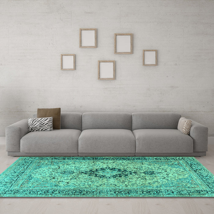 Machine Washable Persian Turquoise Traditional Area Rugs in a Living Room,, wshtr3143turq