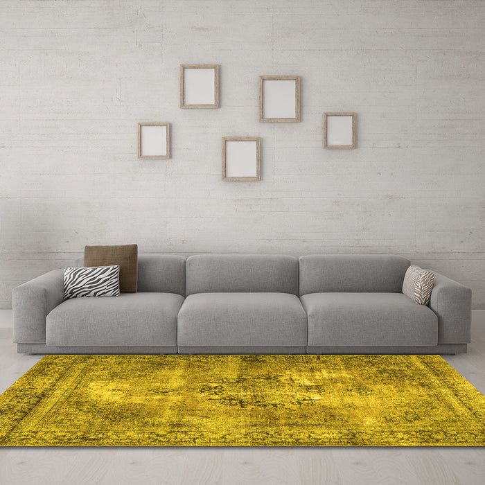 Machine Washable Persian Yellow Traditional Rug in a Living Room, wshtr3146yw