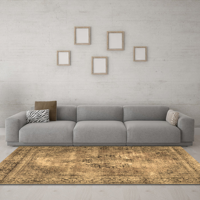 Machine Washable Persian Brown Traditional Rug in a Living Room,, wshtr3146brn
