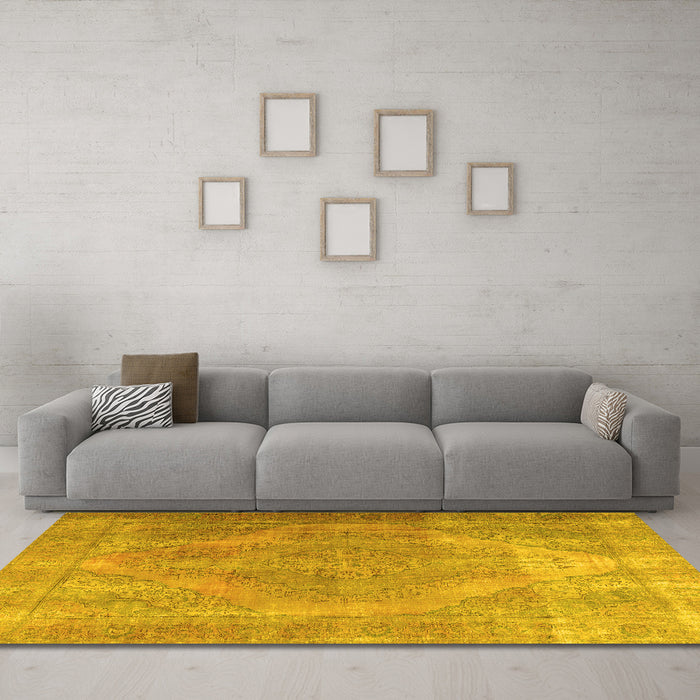 Machine Washable Persian Yellow Traditional Rug in a Living Room, wshtr3148yw