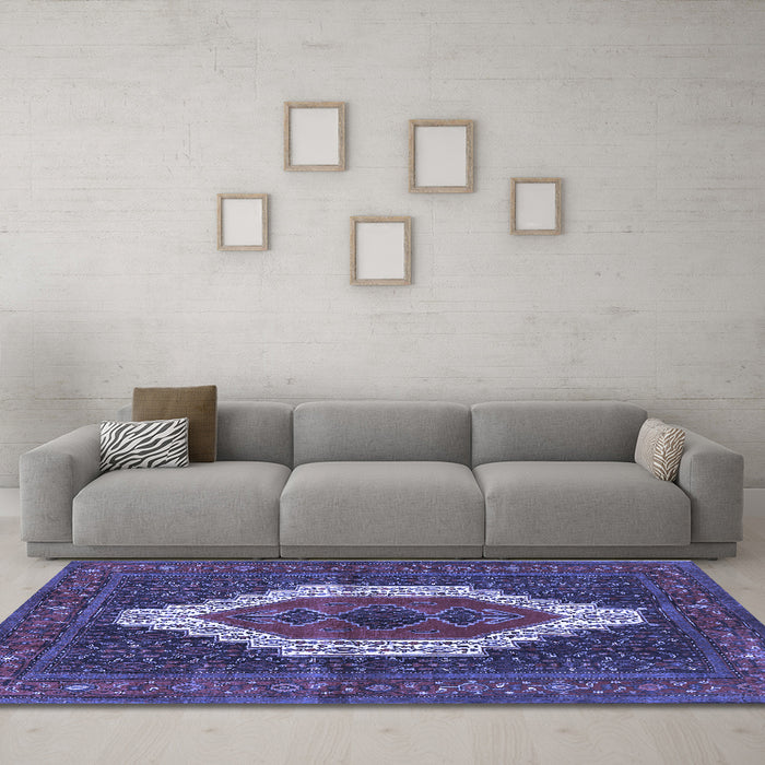 Machine Washable Persian Blue Traditional Rug in a Living Room, wshtr314blu