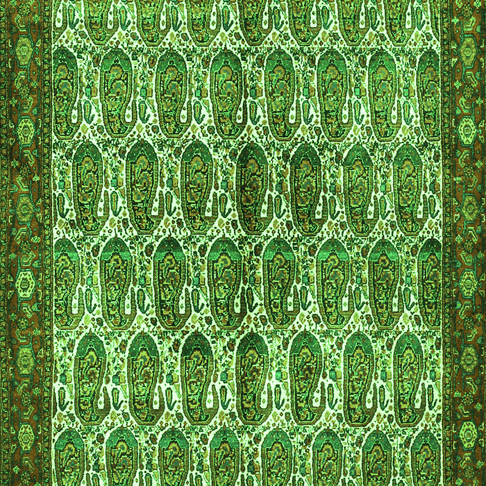 Serging Thickness of Machine Washable Persian Green Traditional Area Rugs, wshtr3155grn