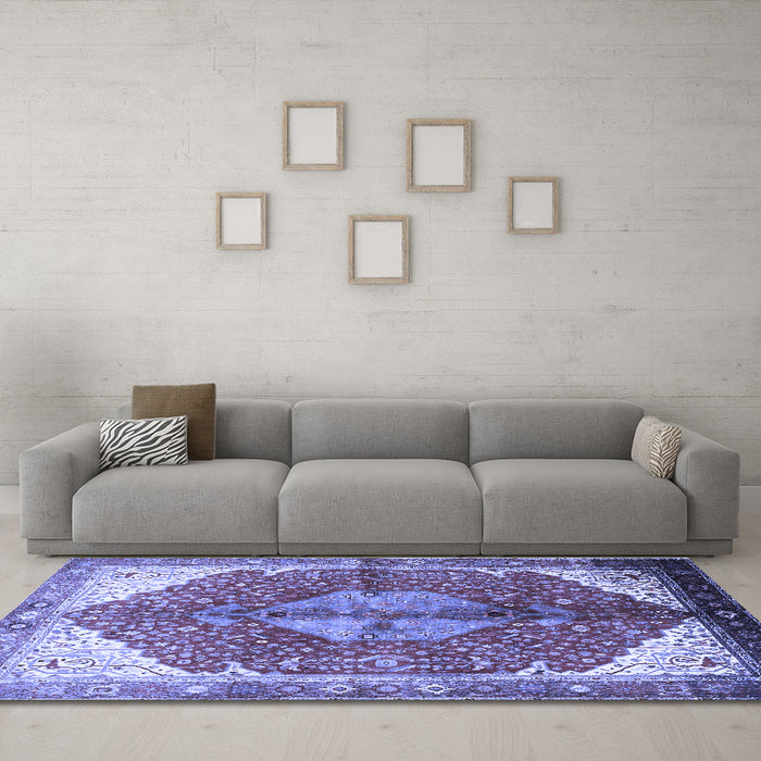 Machine Washable Medallion Blue Traditional Rug in a Living Room, wshtr3156blu