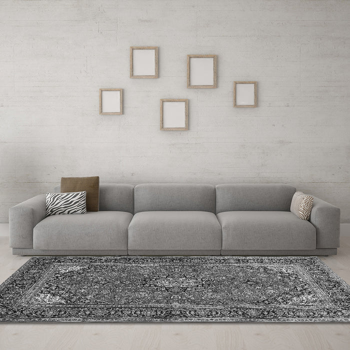 Machine Washable Persian Gray Traditional Rug in a Living Room,, wshtr3159gry