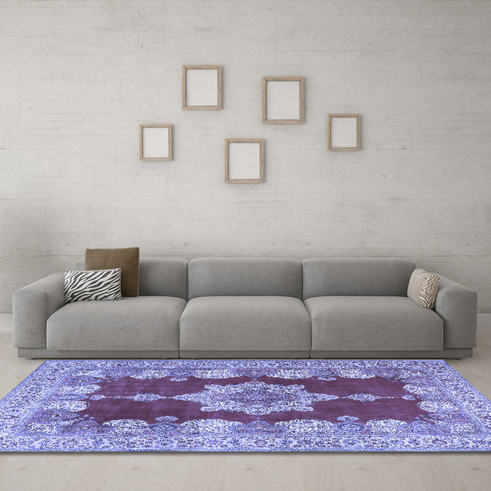 Machine Washable Persian Blue Traditional Rug in a Living Room, wshtr3161blu
