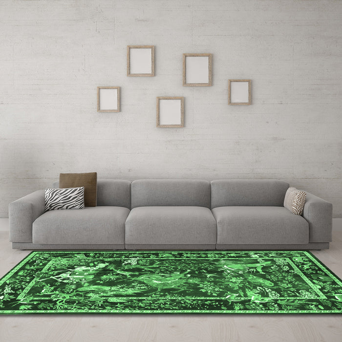 Machine Washable Persian Emerald Green Traditional Area Rugs in a Living Room,, wshtr3162emgrn