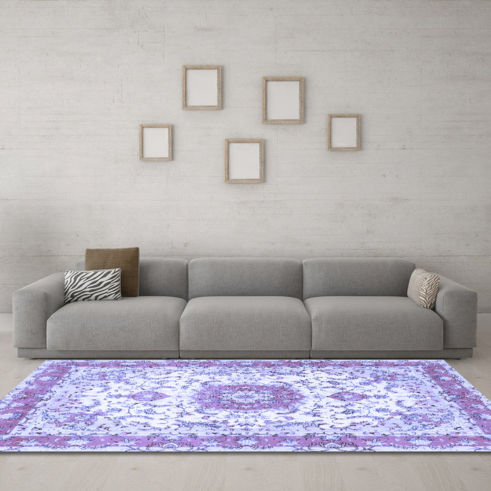 Machine Washable Persian Blue Traditional Rug in a Living Room, wshtr3174blu