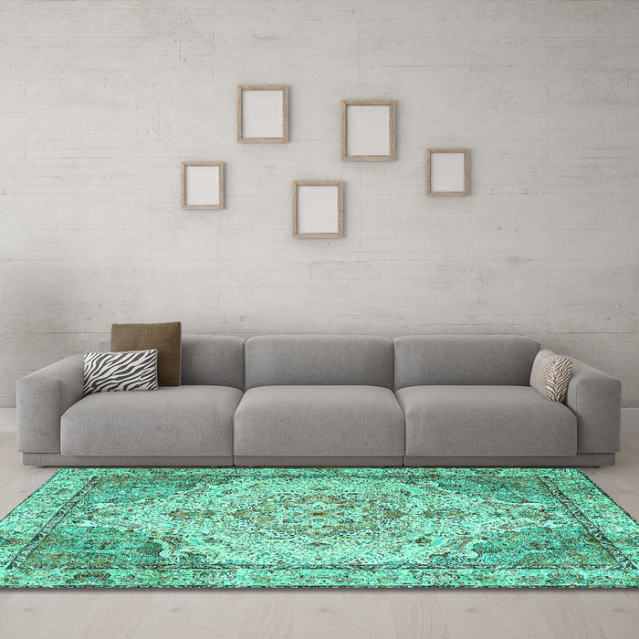 Machine Washable Persian Turquoise Traditional Area Rugs in a Living Room,, wshtr3175turq