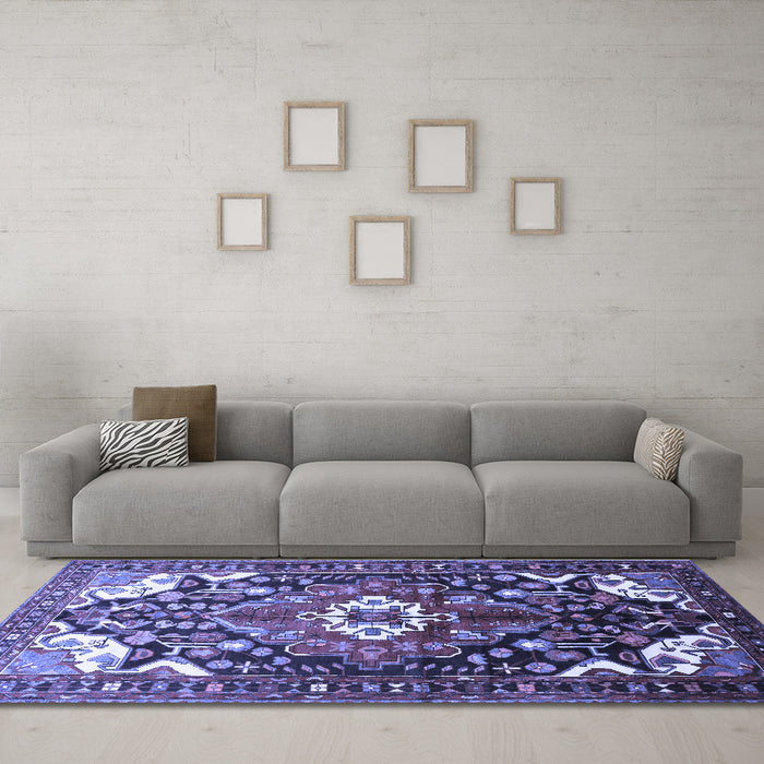 Machine Washable Persian Blue Traditional Rug in a Living Room, wshtr317blu