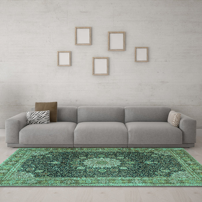 Machine Washable Persian Turquoise Traditional Area Rugs in a Living Room,, wshtr3180turq