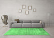 Machine Washable Persian Emerald Green Traditional Area Rugs in a Living Room,, wshtr3189emgrn