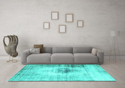 Machine Washable Persian Turquoise Traditional Area Rugs in a Living Room,, wshtr3190turq