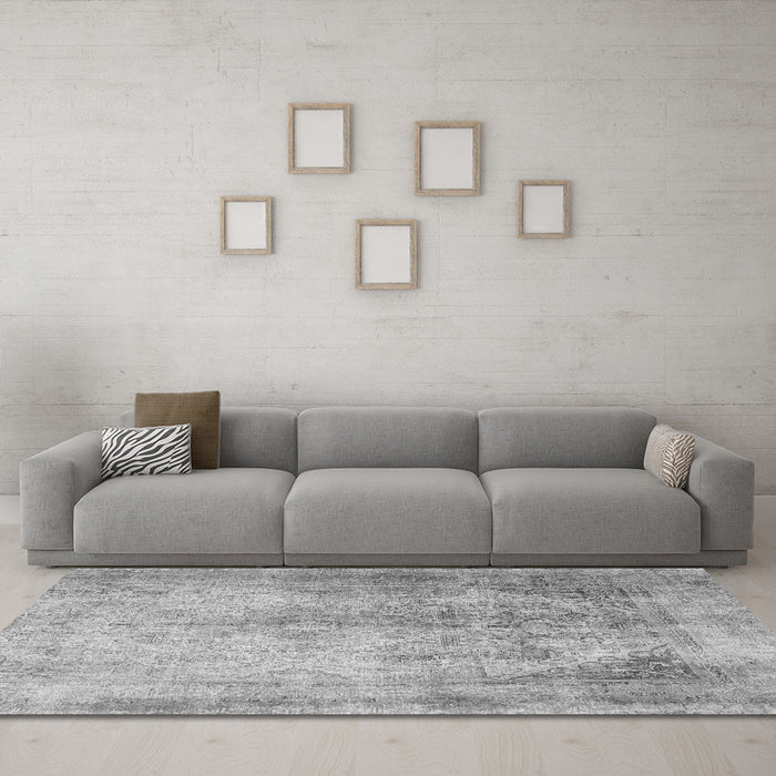 Machine Washable Persian Gray Traditional Rug in a Living Room,, wshtr3191gry