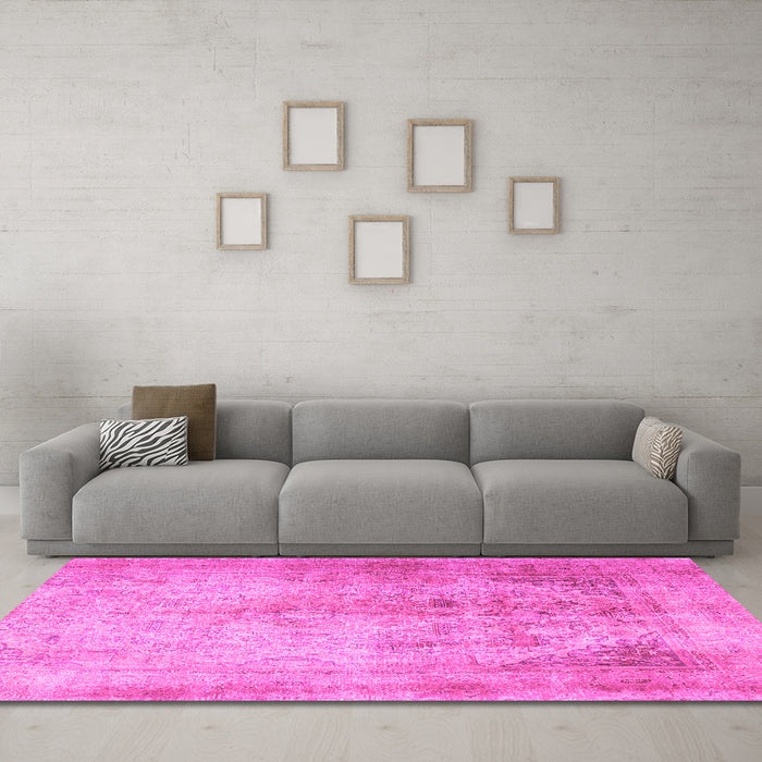 Machine Washable Persian Pink Traditional Rug in a Living Room, wshtr3191pnk