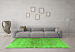 Machine Washable Persian Green Traditional Area Rugs in a Living Room,, wshtr3192grn