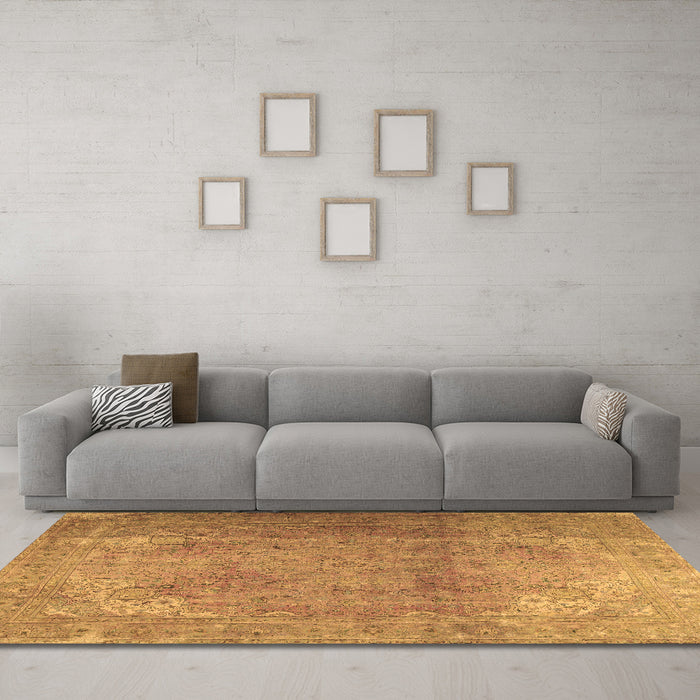 Machine Washable Persian Brown Traditional Rug in a Living Room,, wshtr3193brn