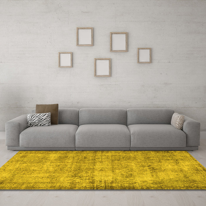 Machine Washable Persian Yellow Traditional Rug in a Living Room, wshtr3194yw