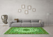 Machine Washable Persian Green Traditional Area Rugs in a Living Room,, wshtr3197grn