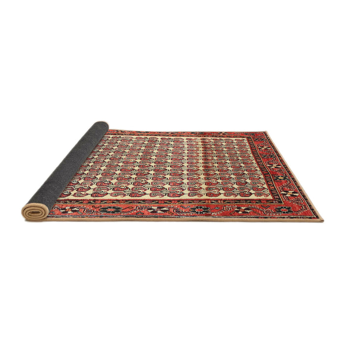 Sideview of Traditional Red Persian Rug, tr320