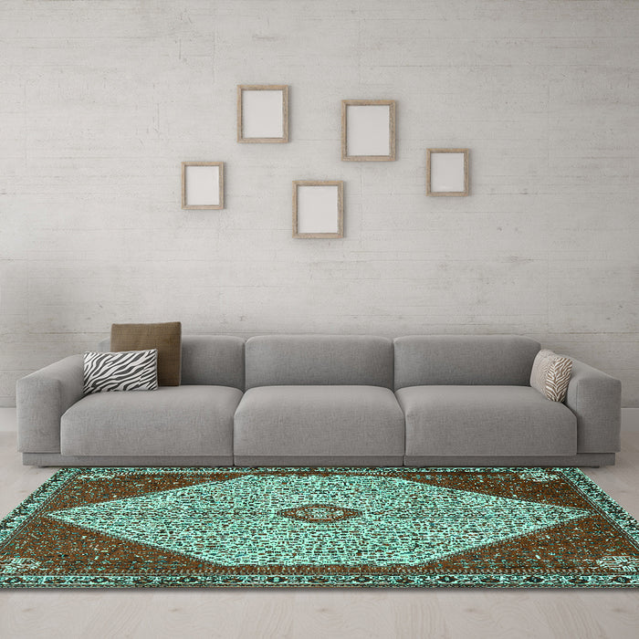 Machine Washable Persian Turquoise Traditional Area Rugs in a Living Room,, wshtr3201turq