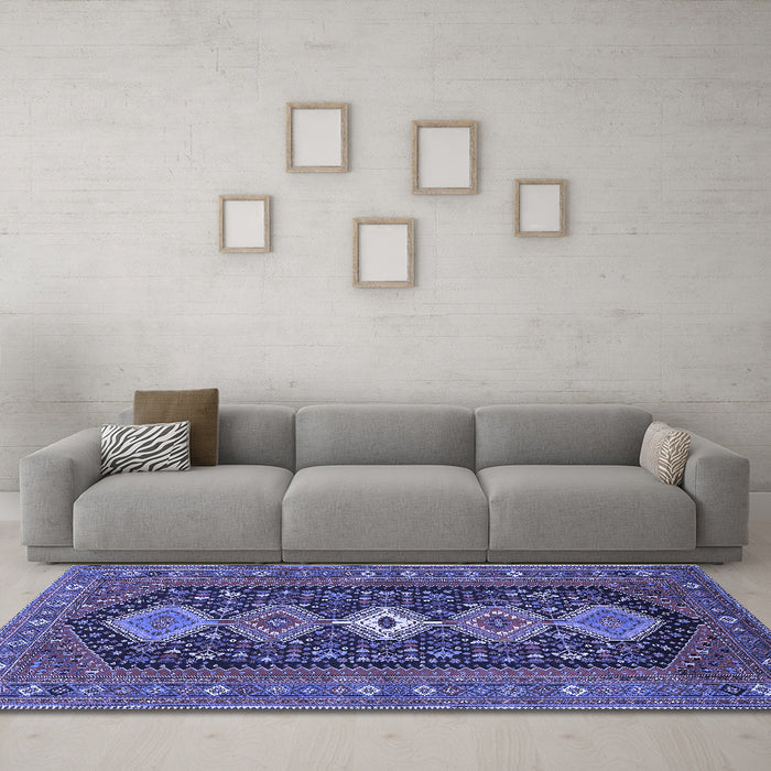 Machine Washable Persian Blue Traditional Rug in a Living Room, wshtr3208blu