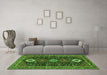 Machine Washable Persian Green Traditional Area Rugs in a Living Room,, wshtr3209grn