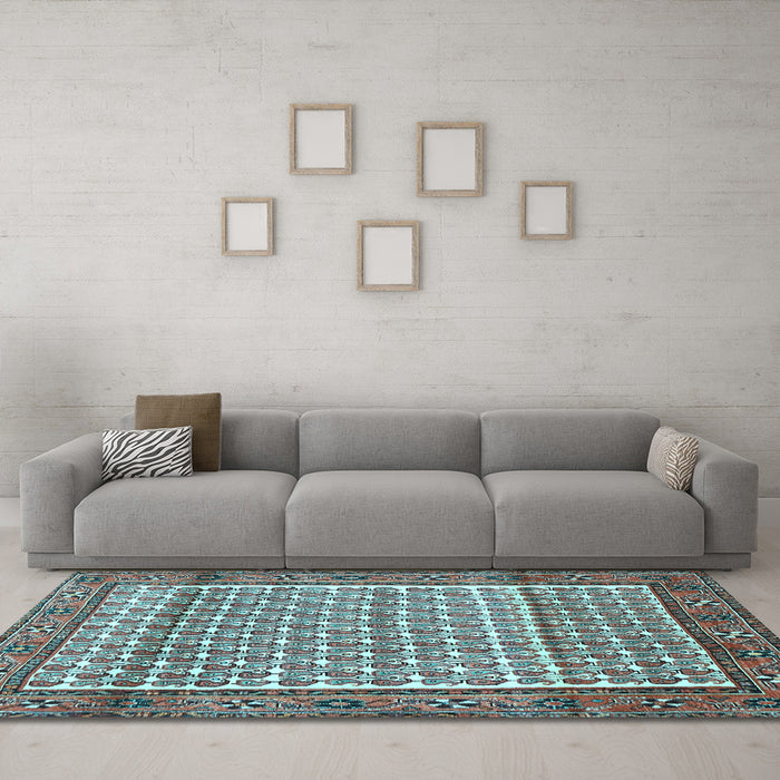 Machine Washable Persian Light Blue Traditional Rug in a Living Room, wshtr320lblu