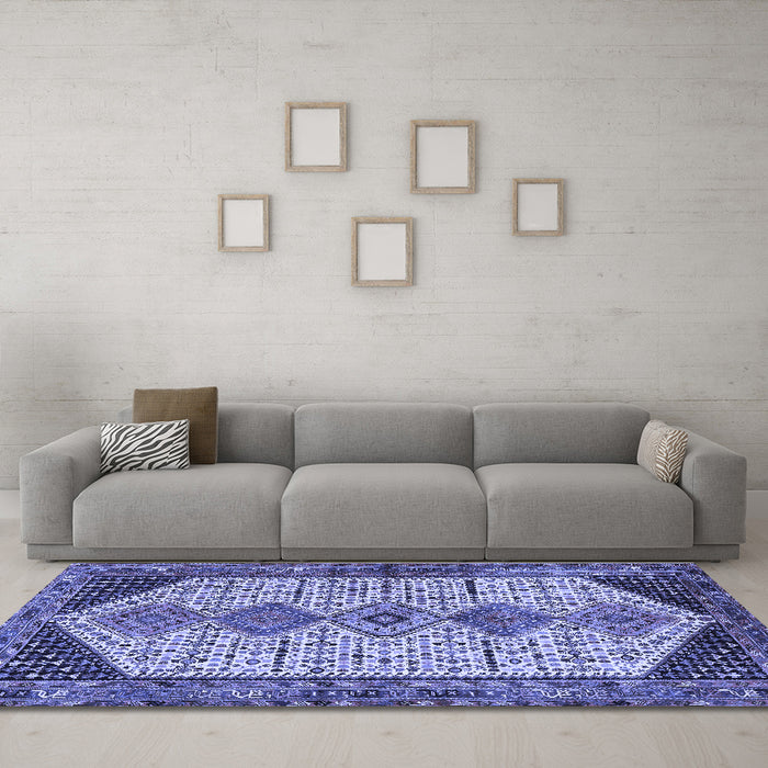 Machine Washable Persian Blue Traditional Rug in a Living Room, wshtr3211blu