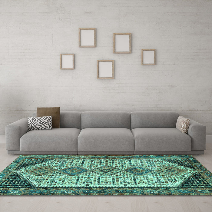 Machine Washable Persian Turquoise Traditional Area Rugs in a Living Room,, wshtr3211turq