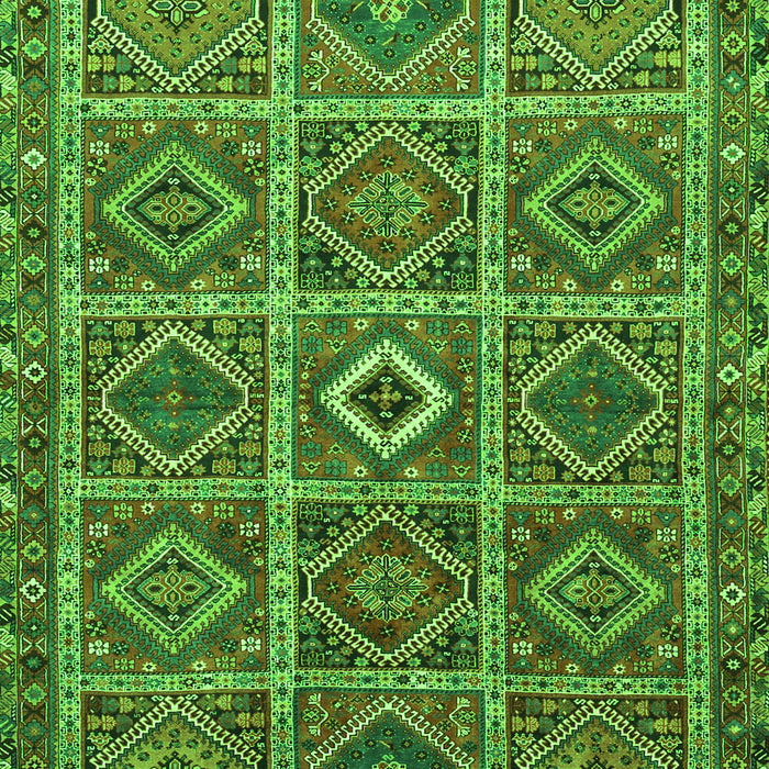 Serging Thickness of Machine Washable Persian Green Traditional Area Rugs, wshtr3212grn