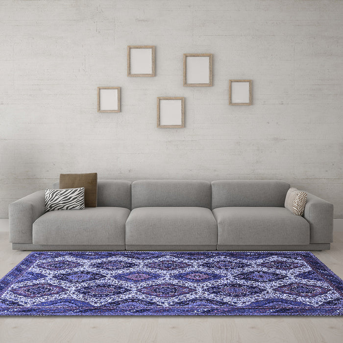 Machine Washable Persian Blue Traditional Rug in a Living Room, wshtr3219blu