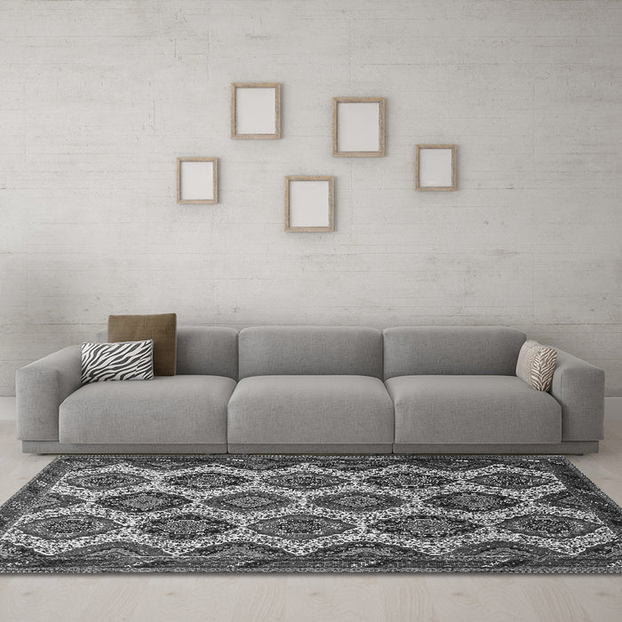 Machine Washable Persian Gray Traditional Rug in a Living Room,, wshtr3219gry