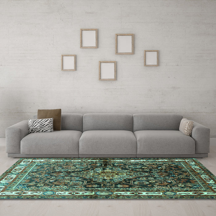 Machine Washable Persian Turquoise Traditional Area Rugs in a Living Room,, wshtr321turq