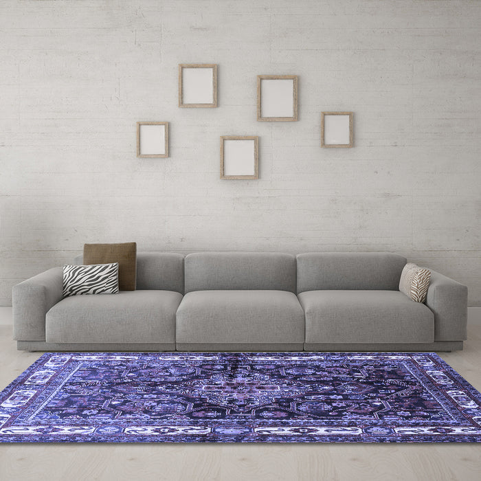 Machine Washable Persian Blue Traditional Rug in a Living Room, wshtr321blu