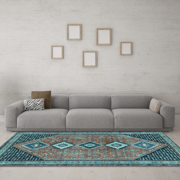 Machine Washable Persian Light Blue Traditional Rug in a Living Room, wshtr3220lblu