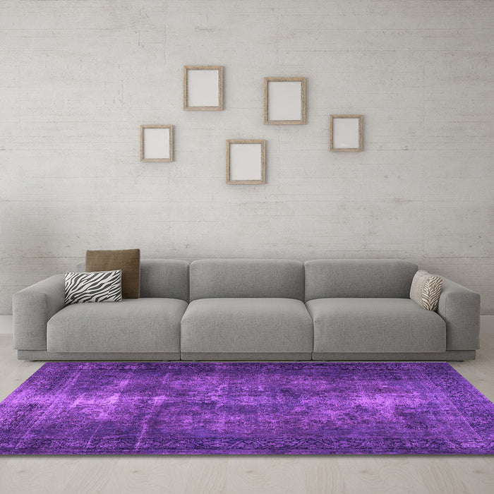 Machine Washable Persian Purple Traditional Area Rugs in a Living Room, wshtr3222pur