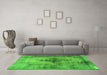 Machine Washable Persian Green Traditional Area Rugs in a Living Room,, wshtr3225grn