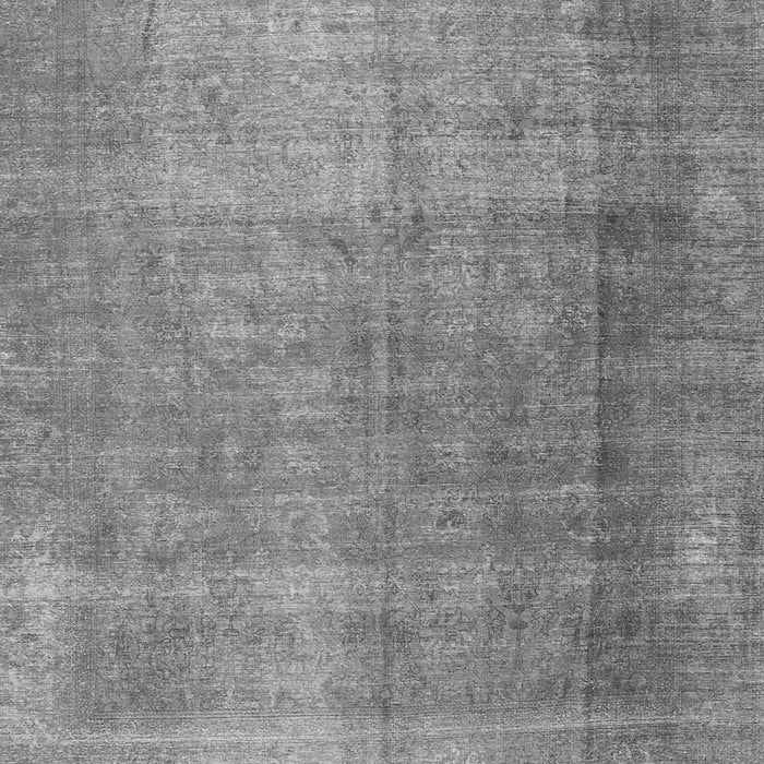 Round Machine Washable Persian Gray Traditional Rug, wshtr3227gry