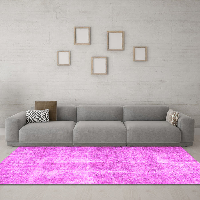Machine Washable Persian Pink Traditional Rug in a Living Room, wshtr3228pnk
