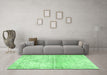 Machine Washable Persian Emerald Green Traditional Area Rugs in a Living Room,, wshtr3229emgrn