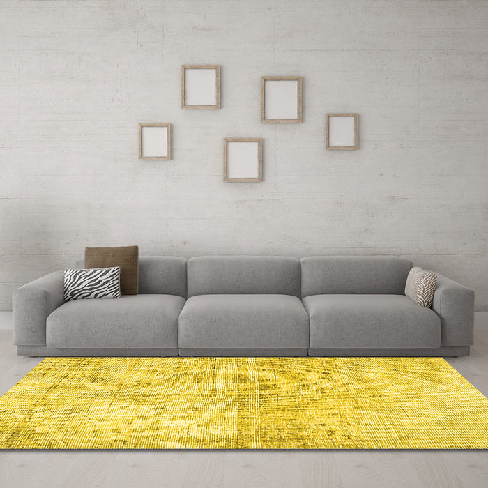 Machine Washable Persian Yellow Traditional Rug in a Living Room, wshtr3229yw