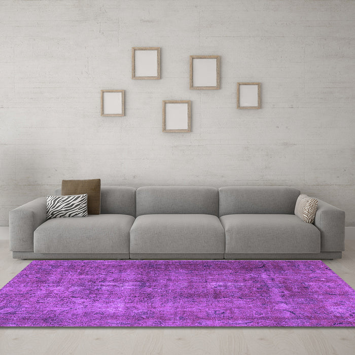 Machine Washable Persian Purple Traditional Area Rugs in a Living Room, wshtr3234pur