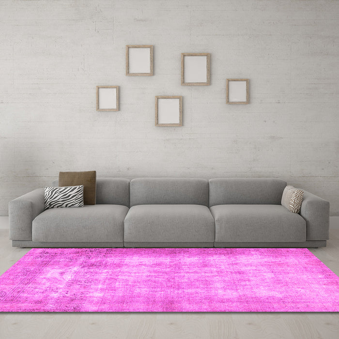 Machine Washable Persian Pink Traditional Rug in a Living Room, wshtr3235pnk